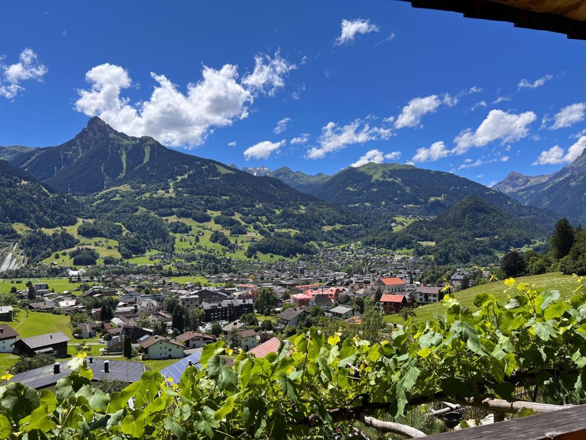 Chalet Christl Panorama Appartements Schruns Exterior foto