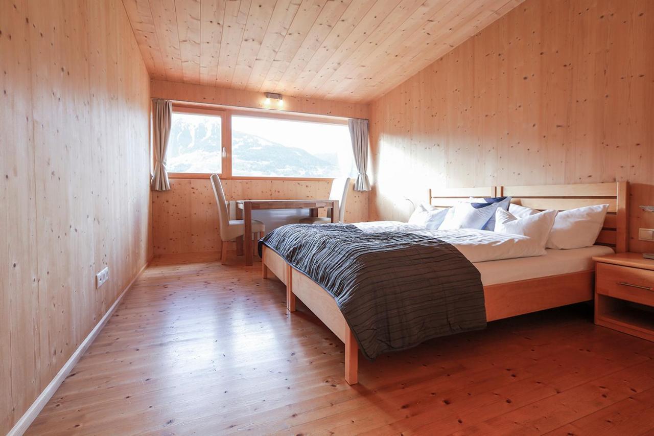 Chalet Christl Panorama Appartements Schruns Exterior foto